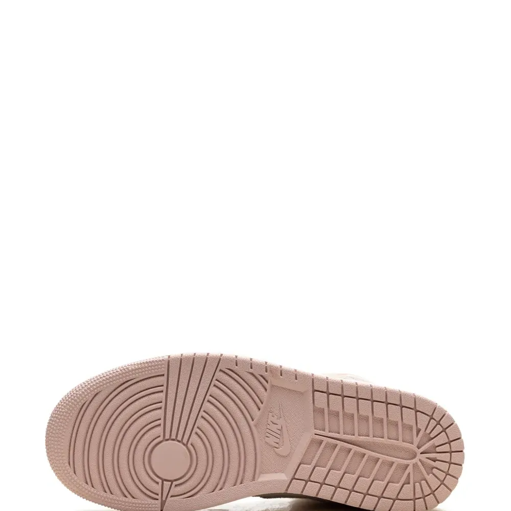 Кроссовки Air Jordan 1 Mid SE Coconut Milk/Legend Pink