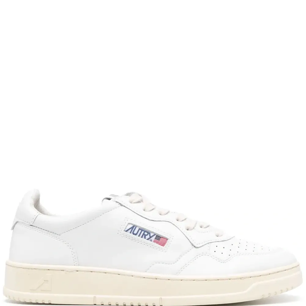 Кроссовки Medalist