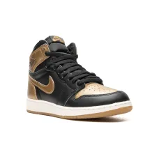 Кроссовки Air Jordan 1 Black/Metallic Gold