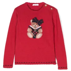 Свитер с вышивкой