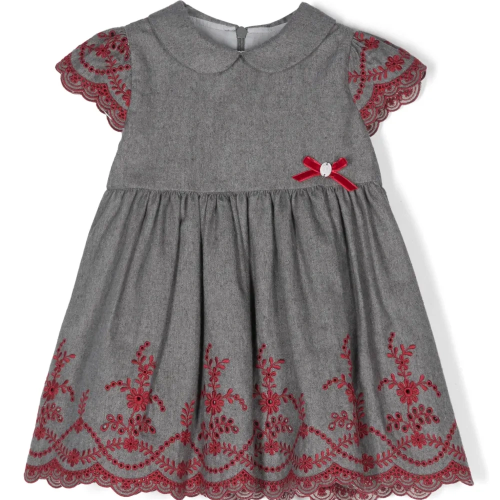 Платье с логотипом