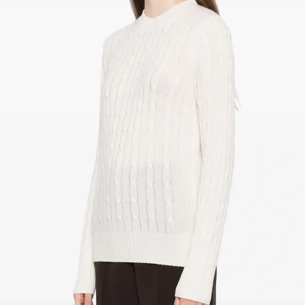 Джемпер Adelyn