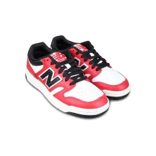 Кроссовки со вставками