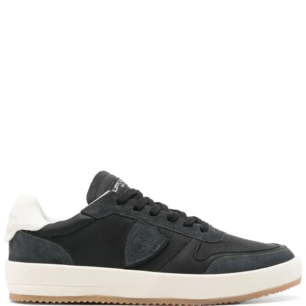 Кеды с нашивкой-логотипом