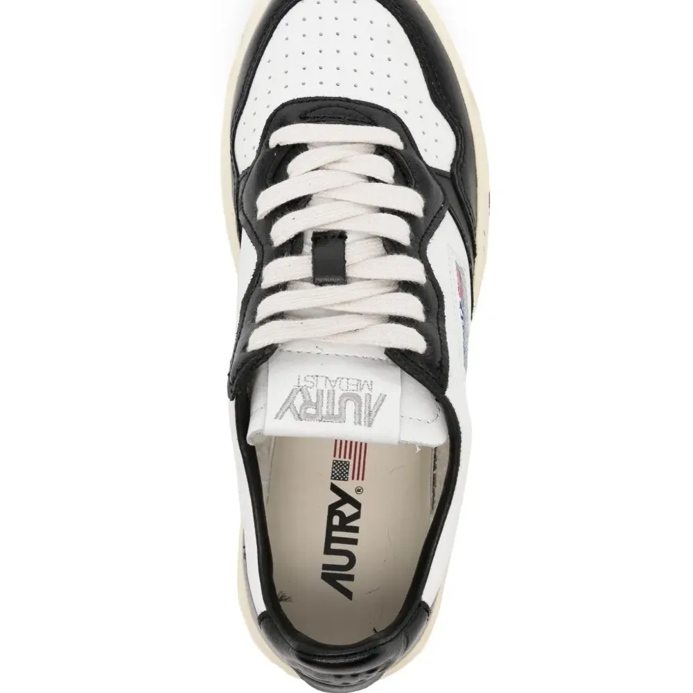 Кроссовки Medalist