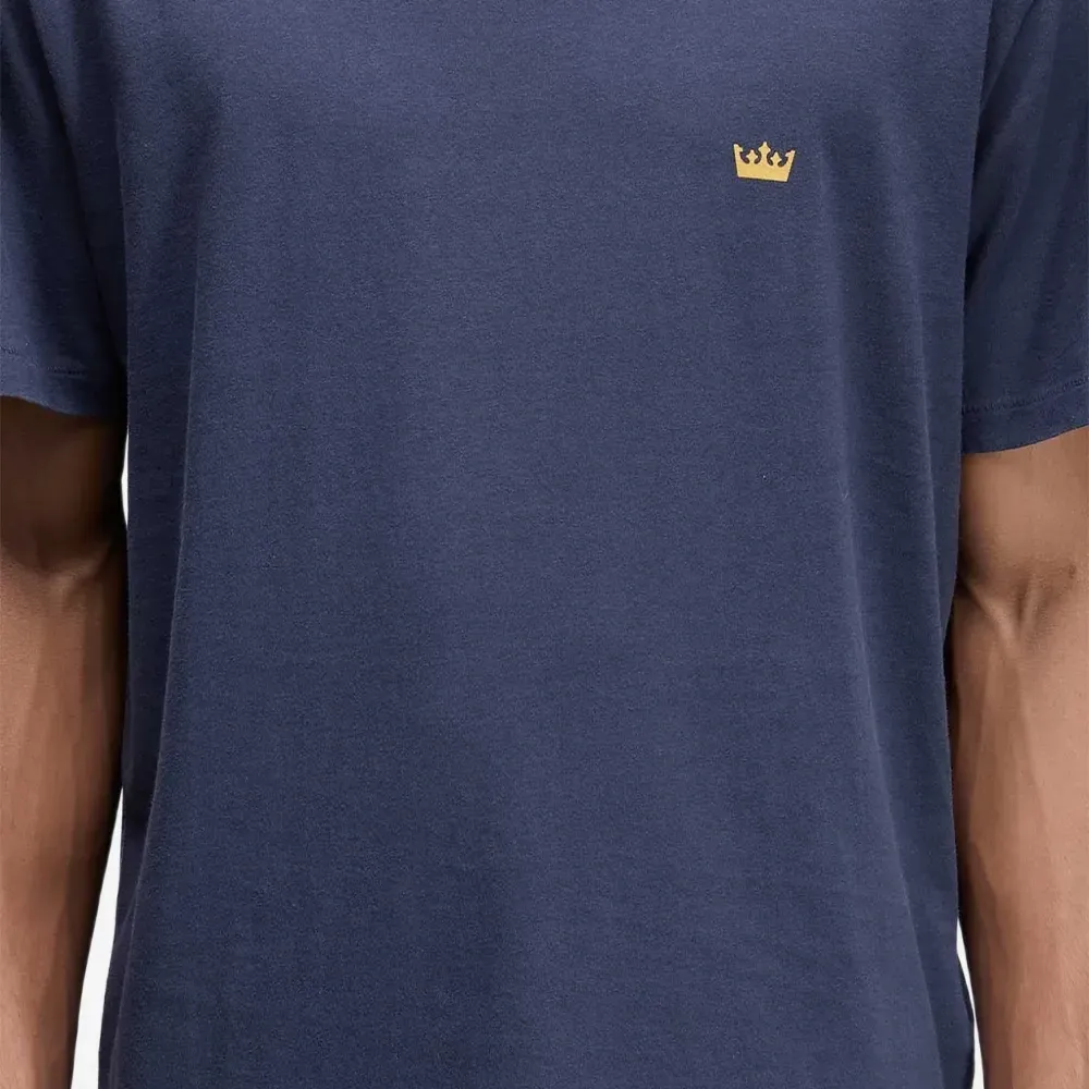 Футболка с графическим изображением короны