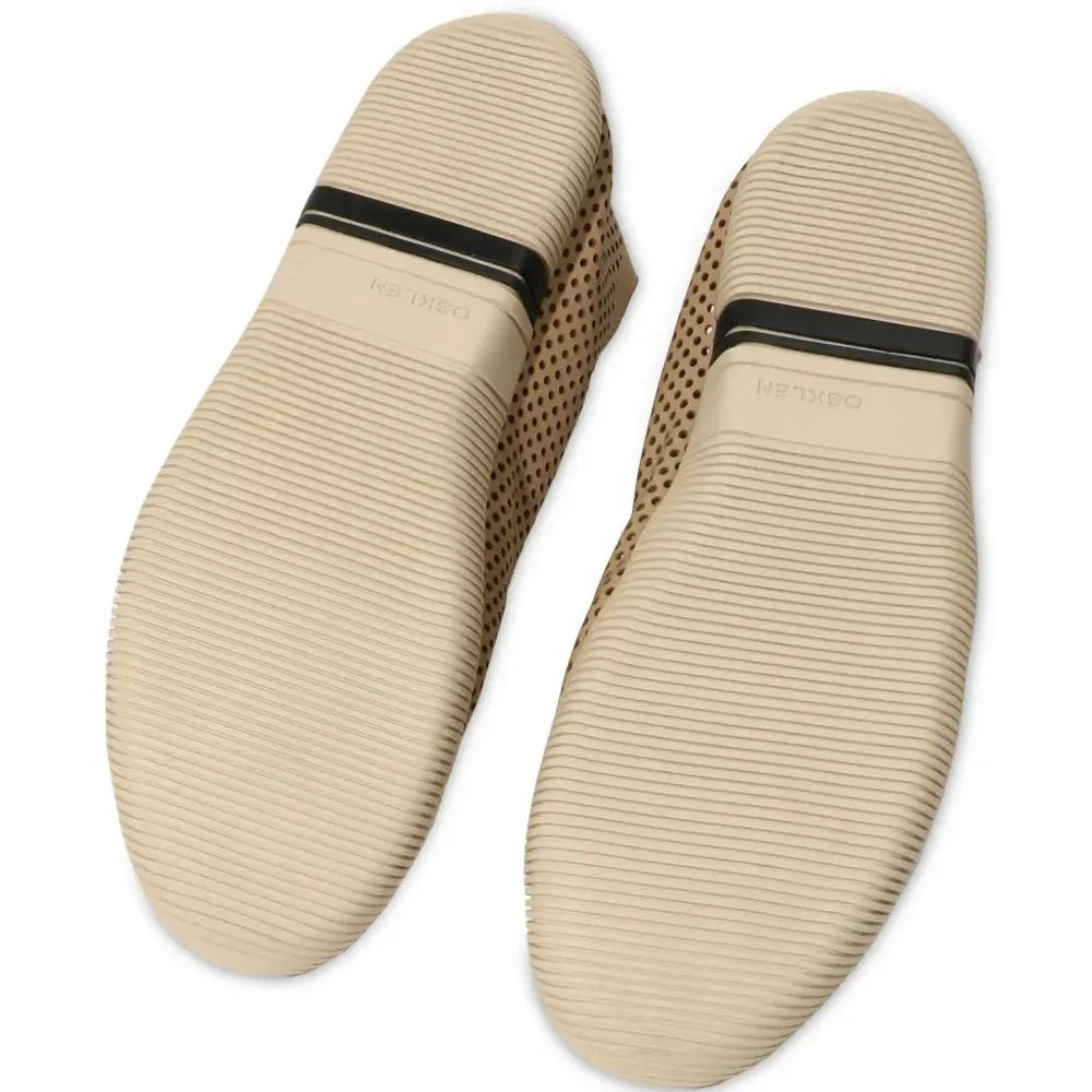 Кроссовки Arpoador с эффектом металлик Кроссовки Arpoador с эффектом металлик