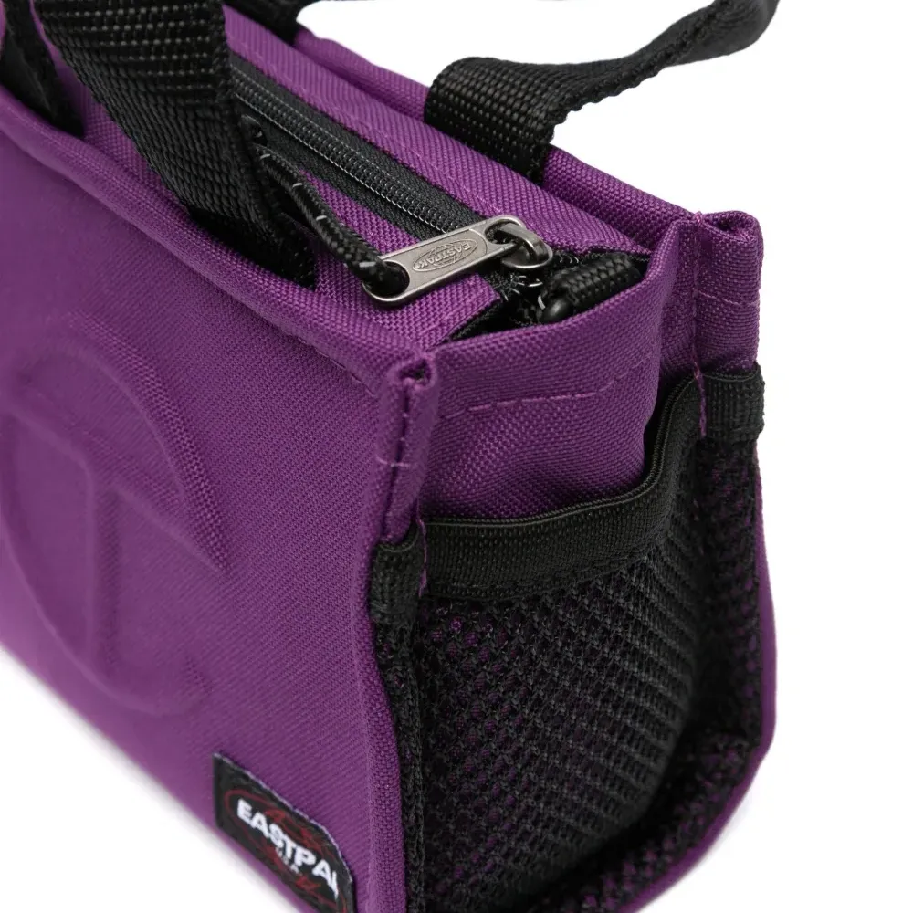 Сумка на плечо из коллаборации с Eastpak Сумка на плечо из коллаборации с Eastpak