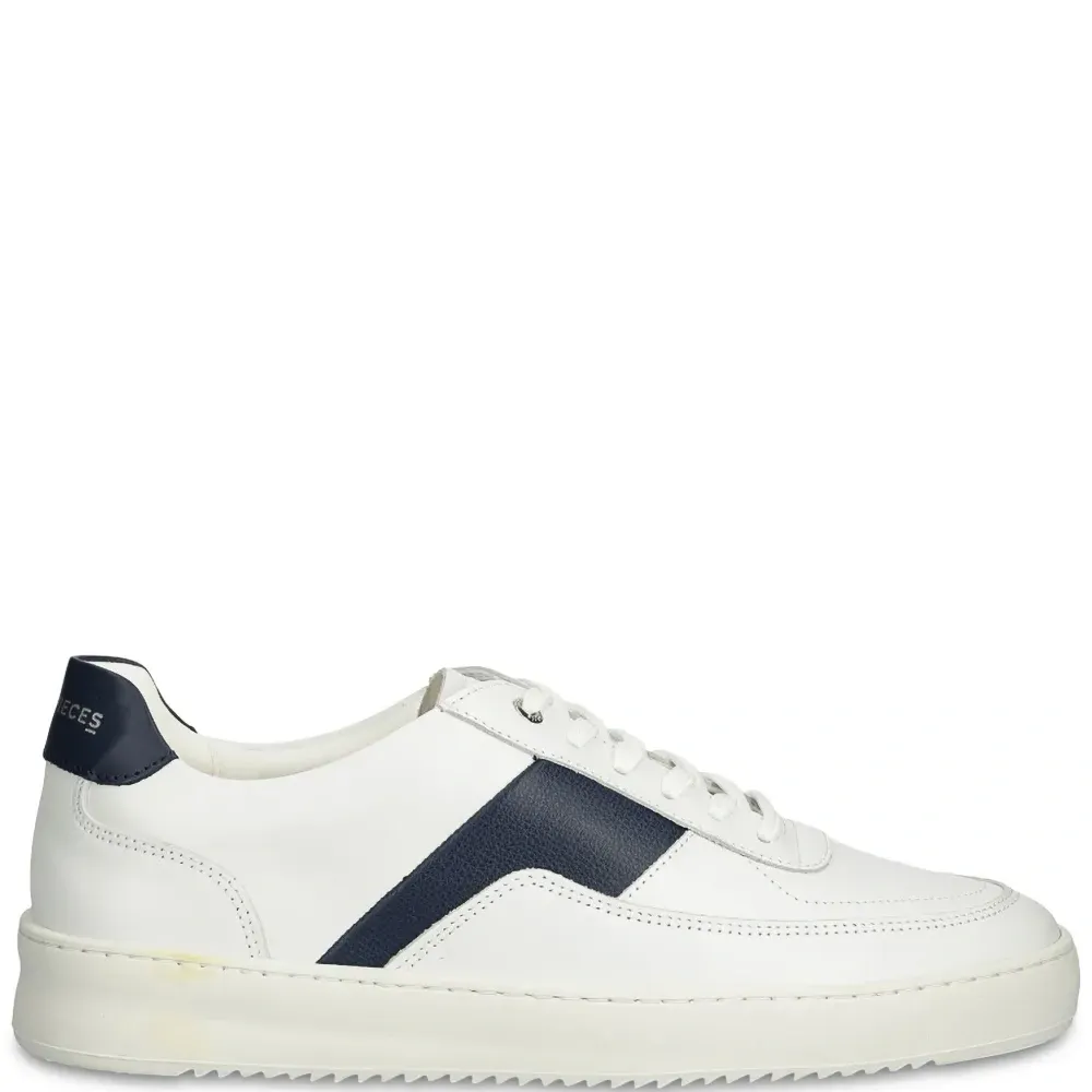 Кожаные кроссовки Кожаные кроссовки