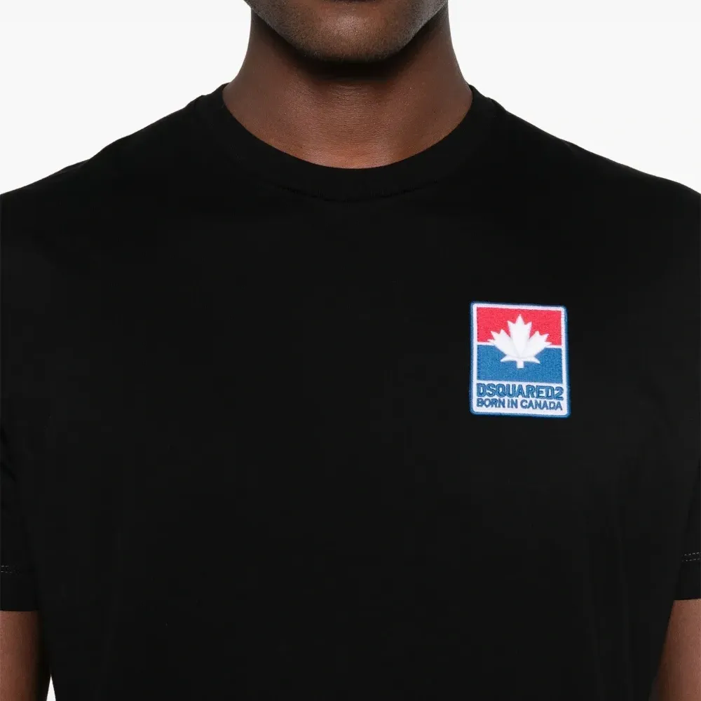 Футболка с нашивкой-логотипом