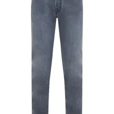 Узкие джинсы средней посадки