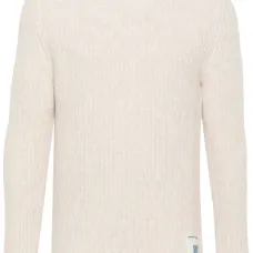 Вязаный свитер Вязаный свитер