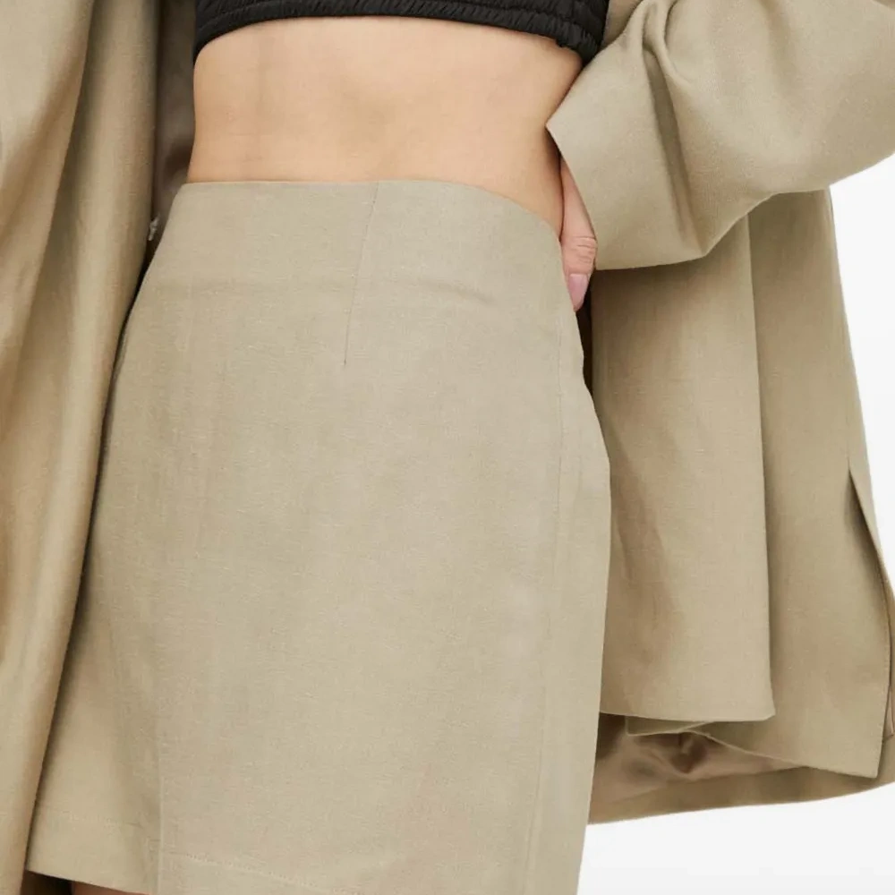 Мини-юбка на молнии