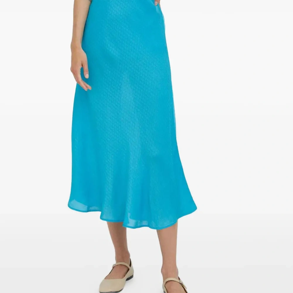 Фактурная миди-юбка