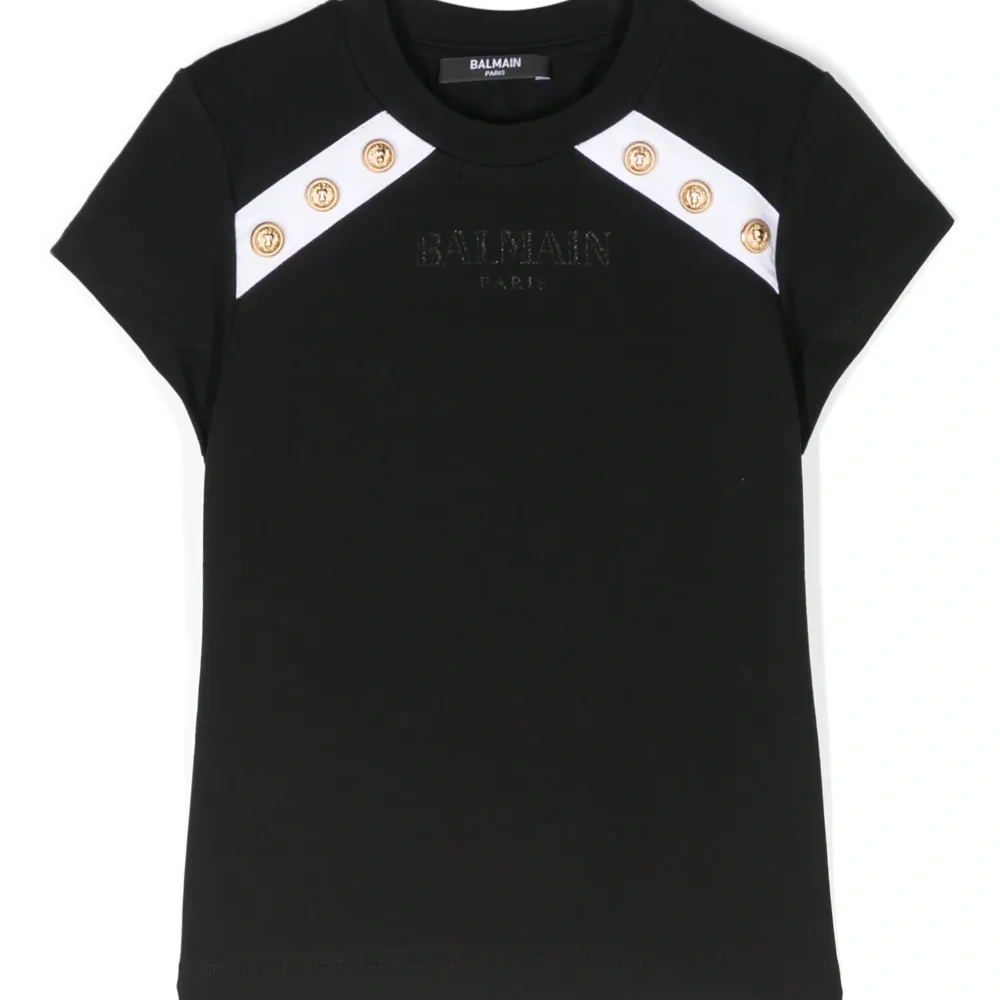 Футболка с логотипом