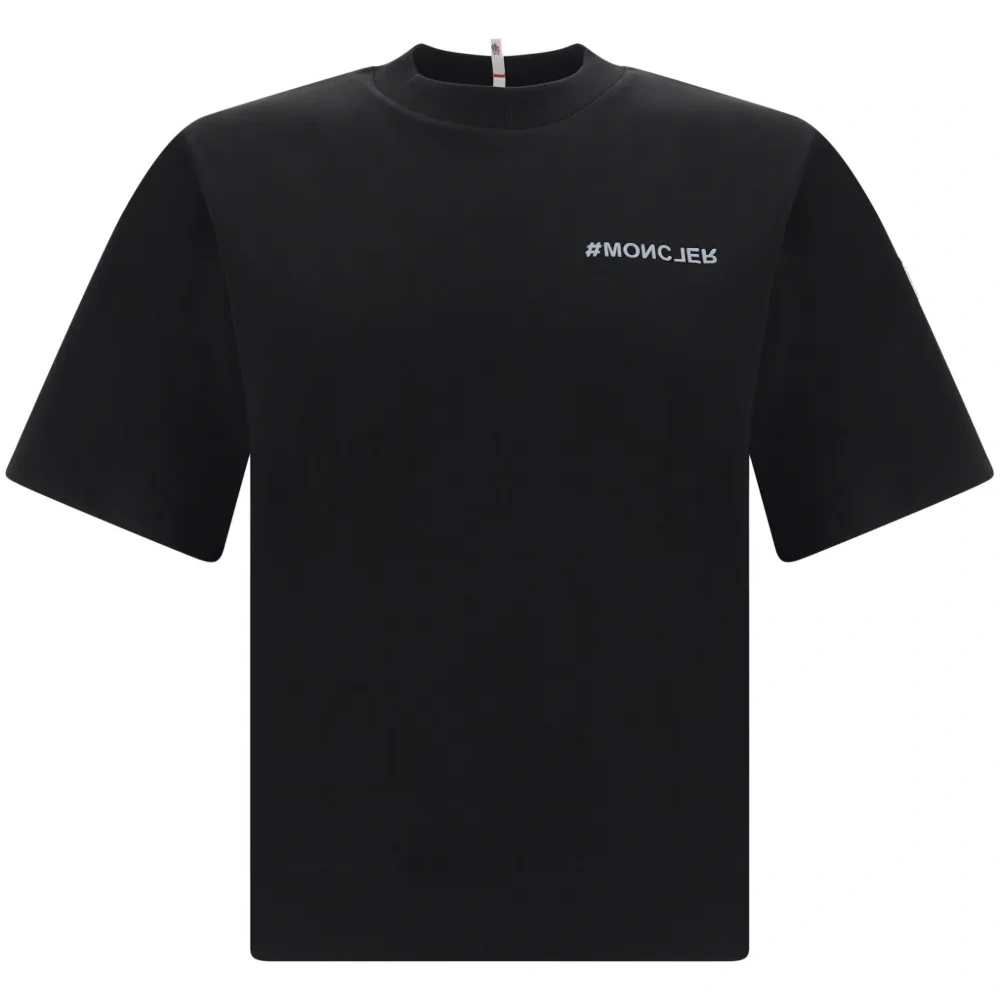 Футболка с логотипом