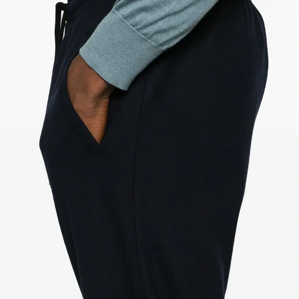 Зауженные спортивные брюки