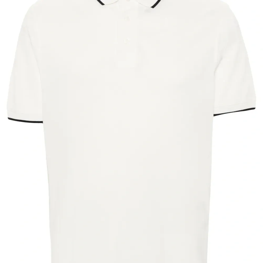 Рубашка поло с вышитым логотипом