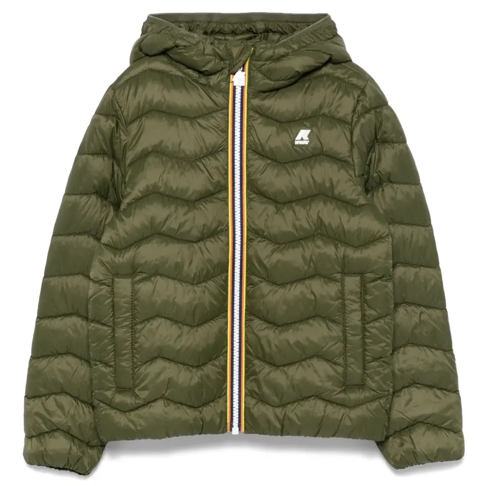 Куртка с нашивкой-логотипом