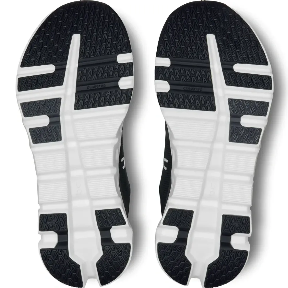 Трикотажные кроссовки со вставками