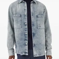 Рубашка на пуговицах