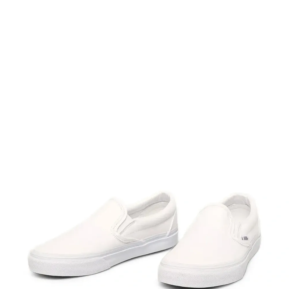 Слипоны с нашивкой-логотипом Слипоны с нашивкой-логотипом