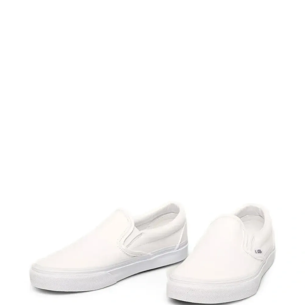 Слипоны с нашивкой-логотипом Слипоны с нашивкой-логотипом