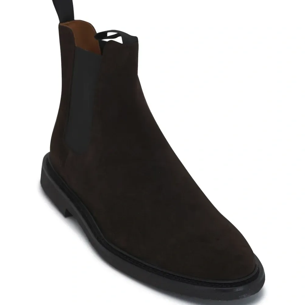 Замшевые ботинки