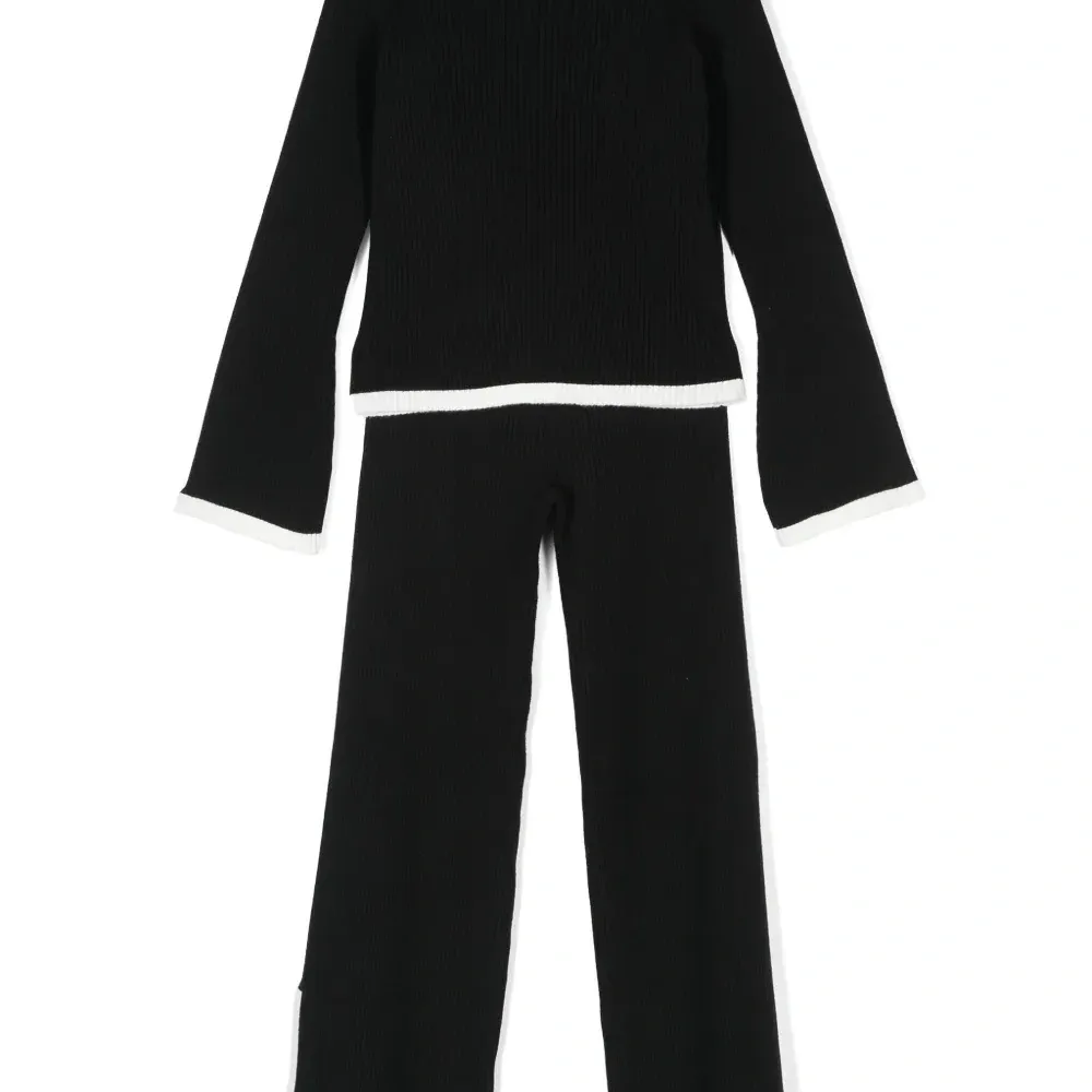 Комплект из топа и брюк в рубчик