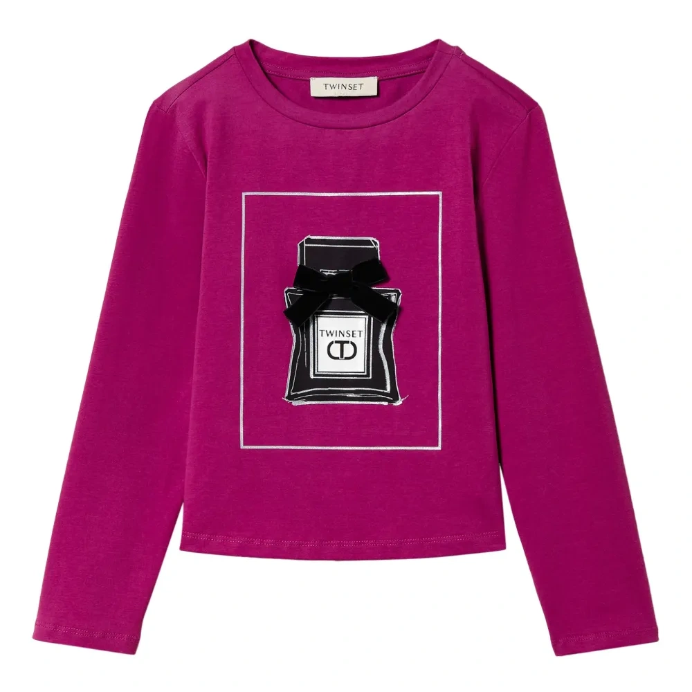 Футболка с графичным принтом и блестками