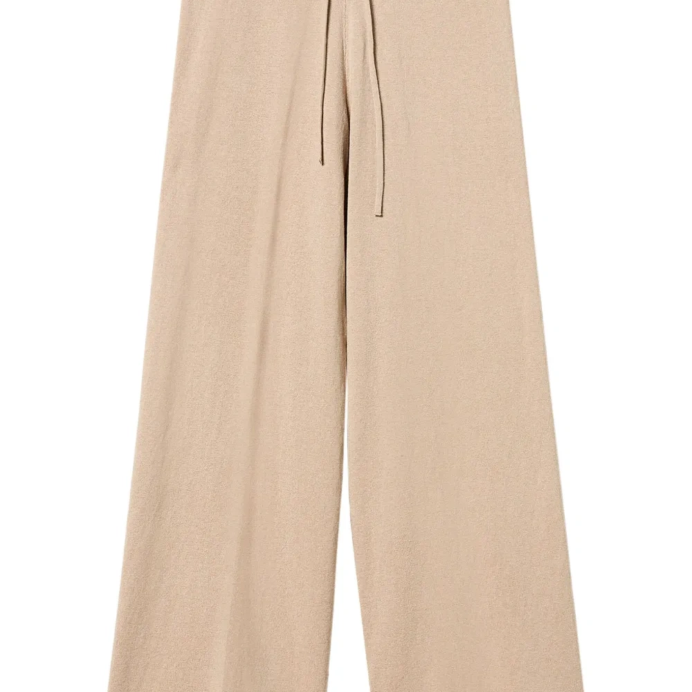 Трикотажные брюки палаццо Трикотажные брюки палаццо