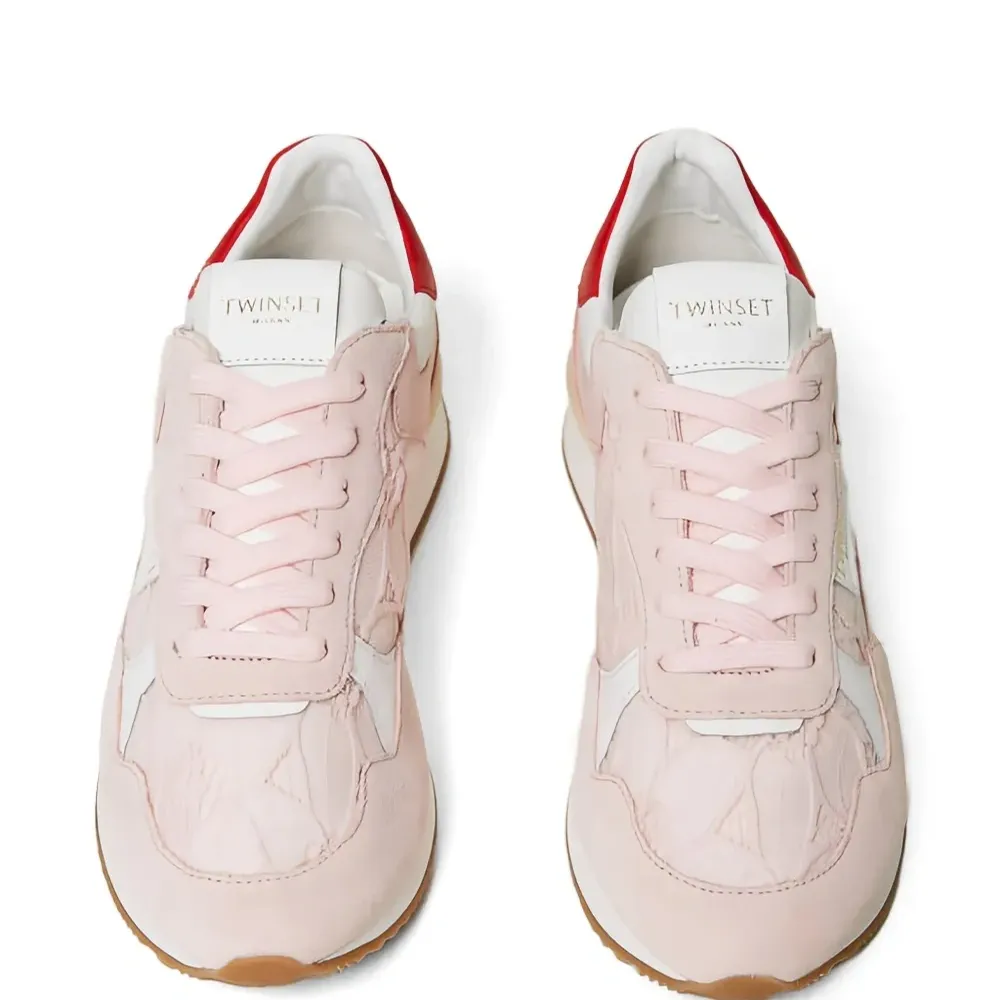 Кроссовки с кружевными вставками Кроссовки с кружевными вставками