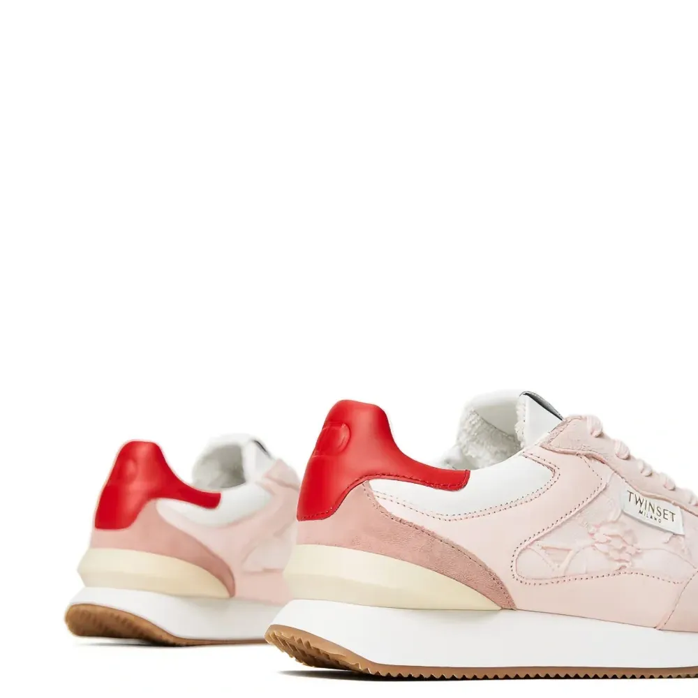 Кроссовки с кружевными вставками Кроссовки с кружевными вставками