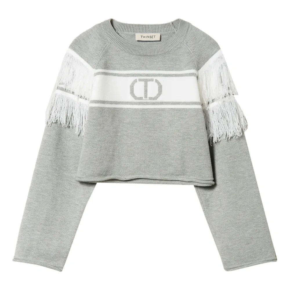 Джемпер с бахромой