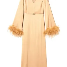 Атласное платье макси с перьями Атласное платье макси с перьями