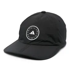 кепка с логотипом