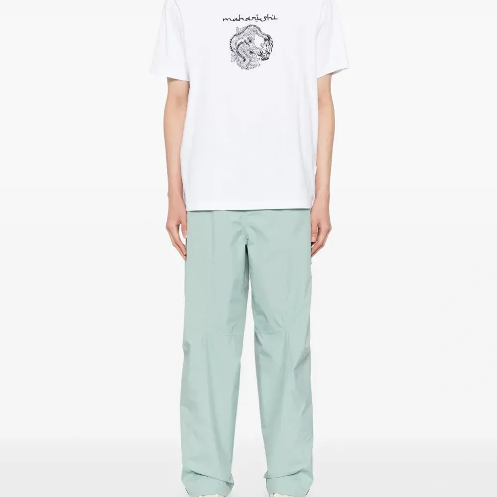 Футболка Thar с вышивкой