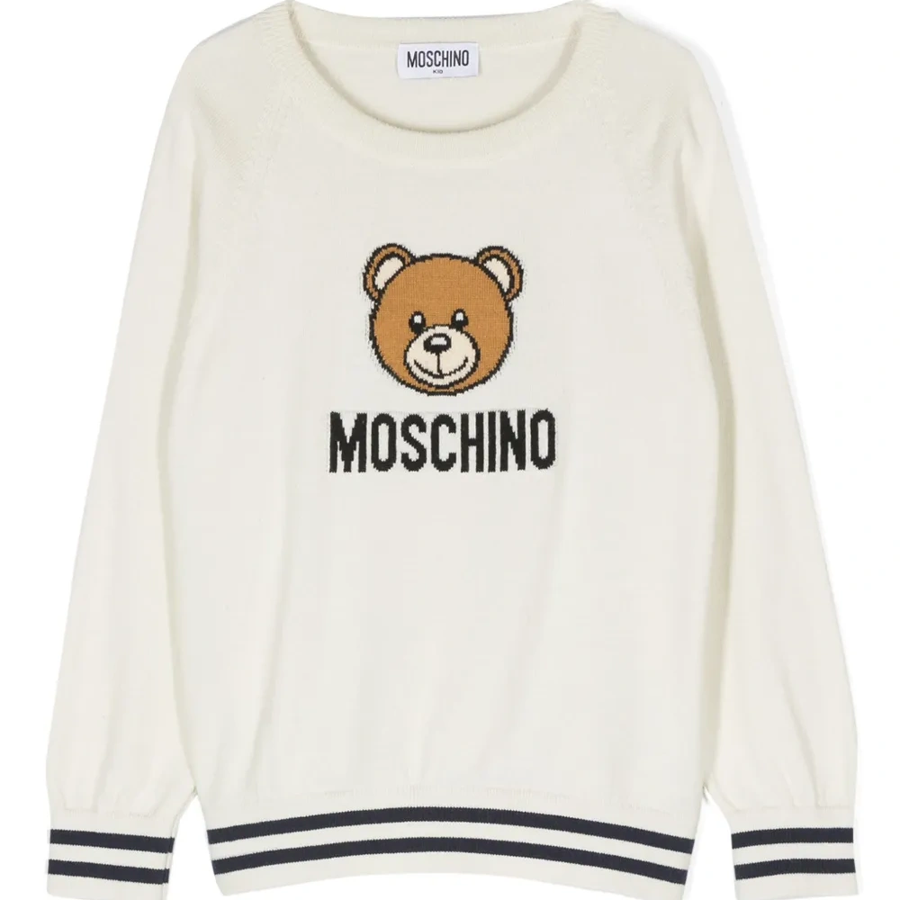 Свитер с логотипом