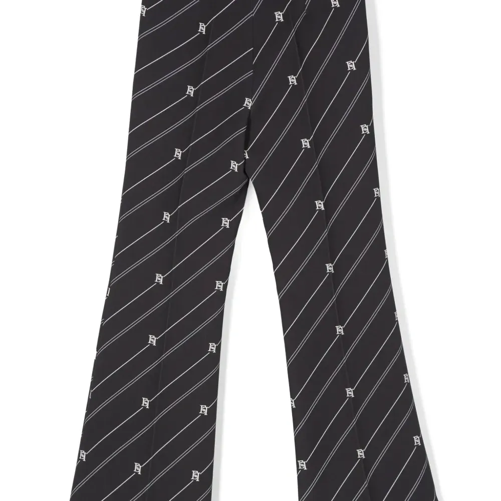 Брюки в полоску