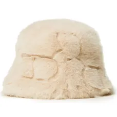 шапка из искусственного меха с логотипом