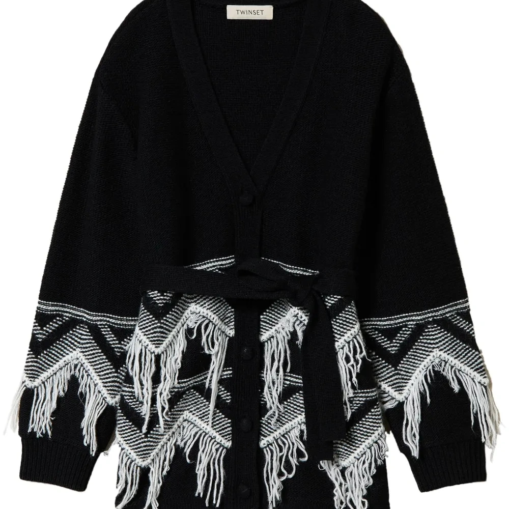 кардиган с бахромой и поясом