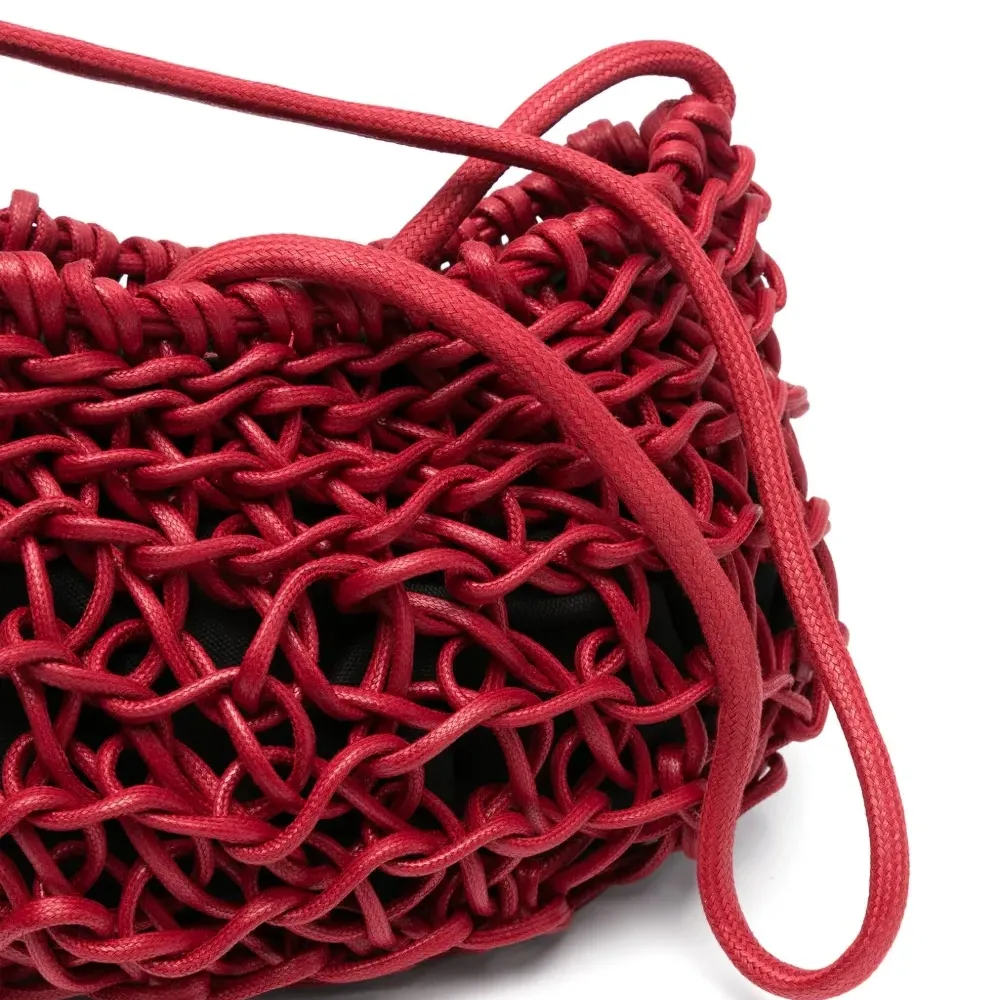 Плетеная сумка на плечо Cecilia Плетеная сумка на плечо Cecilia