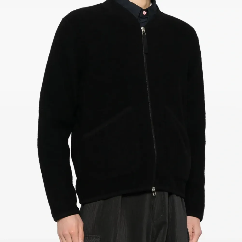 Бомбер на молнии