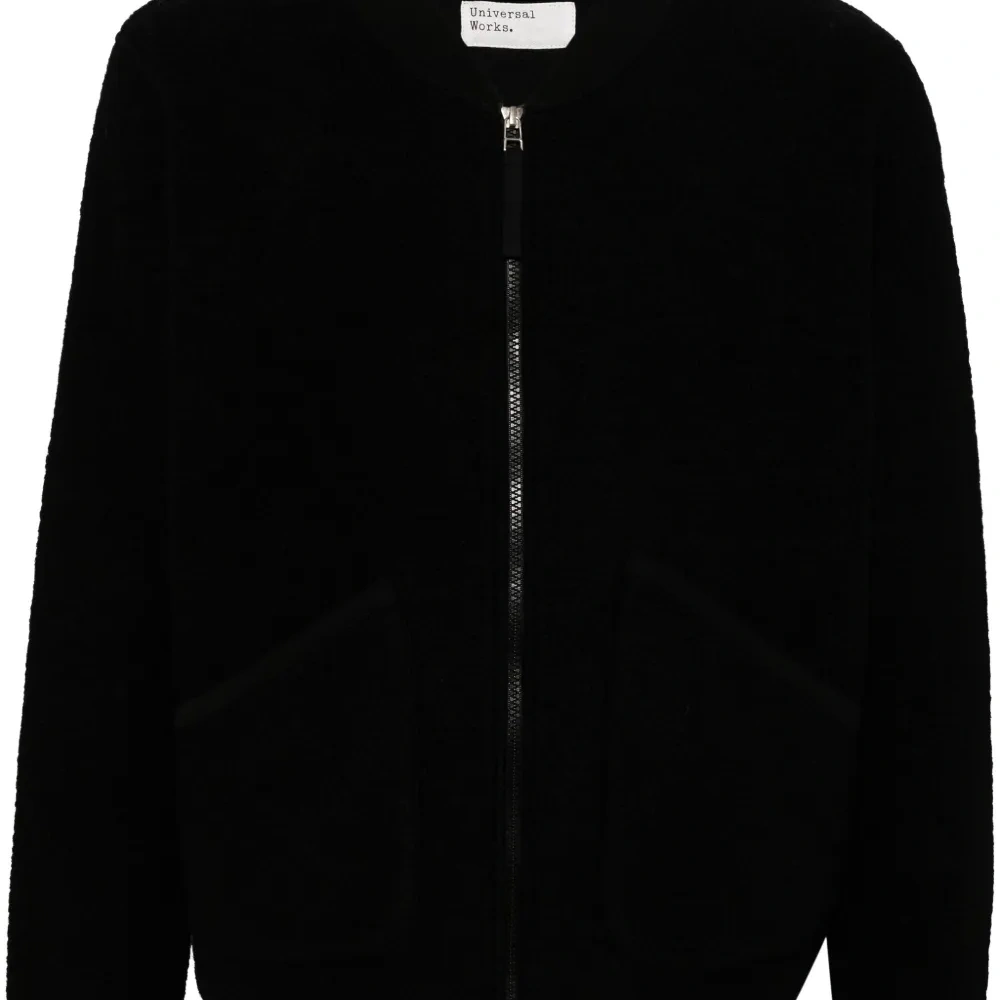 Бомбер на молнии