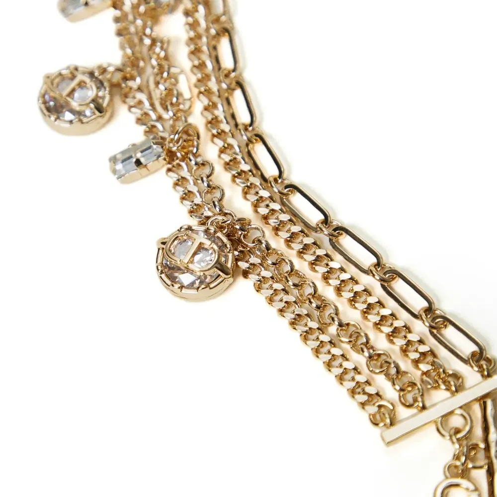 Браслет с подвесками