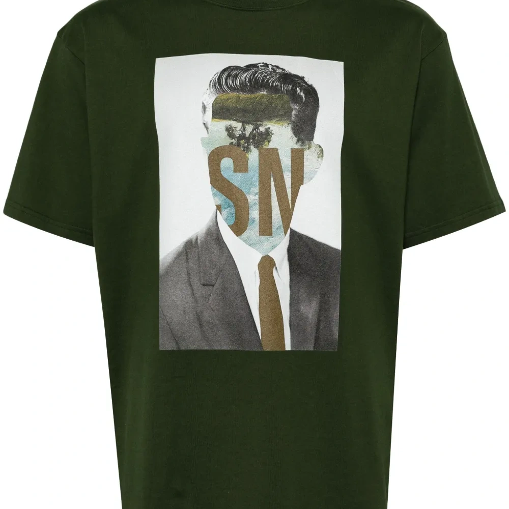 Футболка с графичным принтом