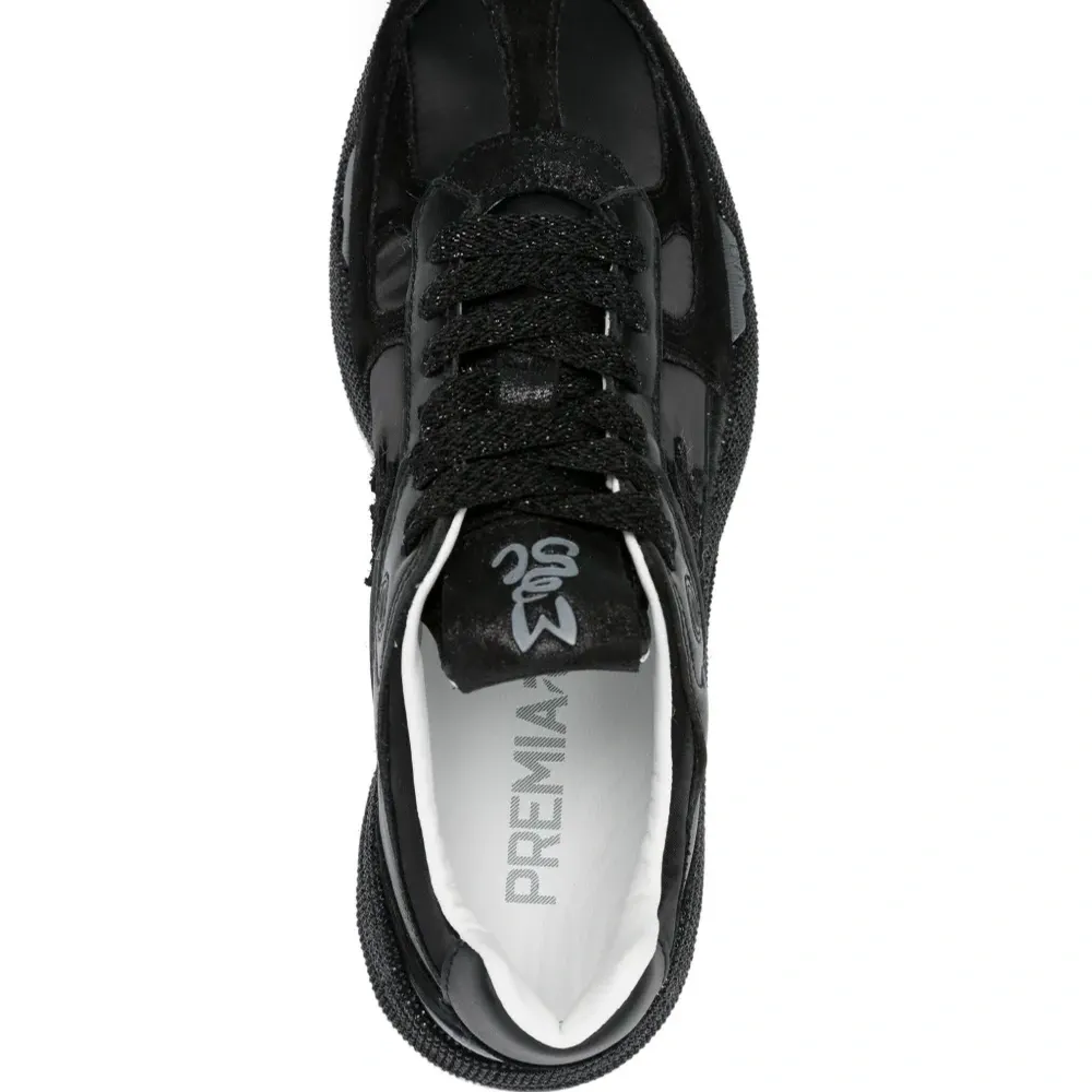 Кроссовки Mase