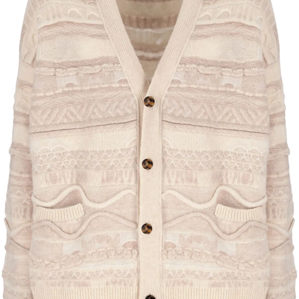 Кардиган вязки интарсия с узором