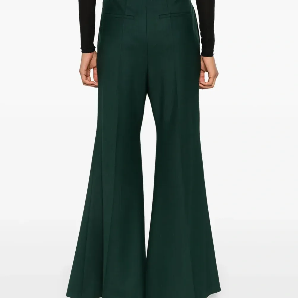 Брюки широкого кроя