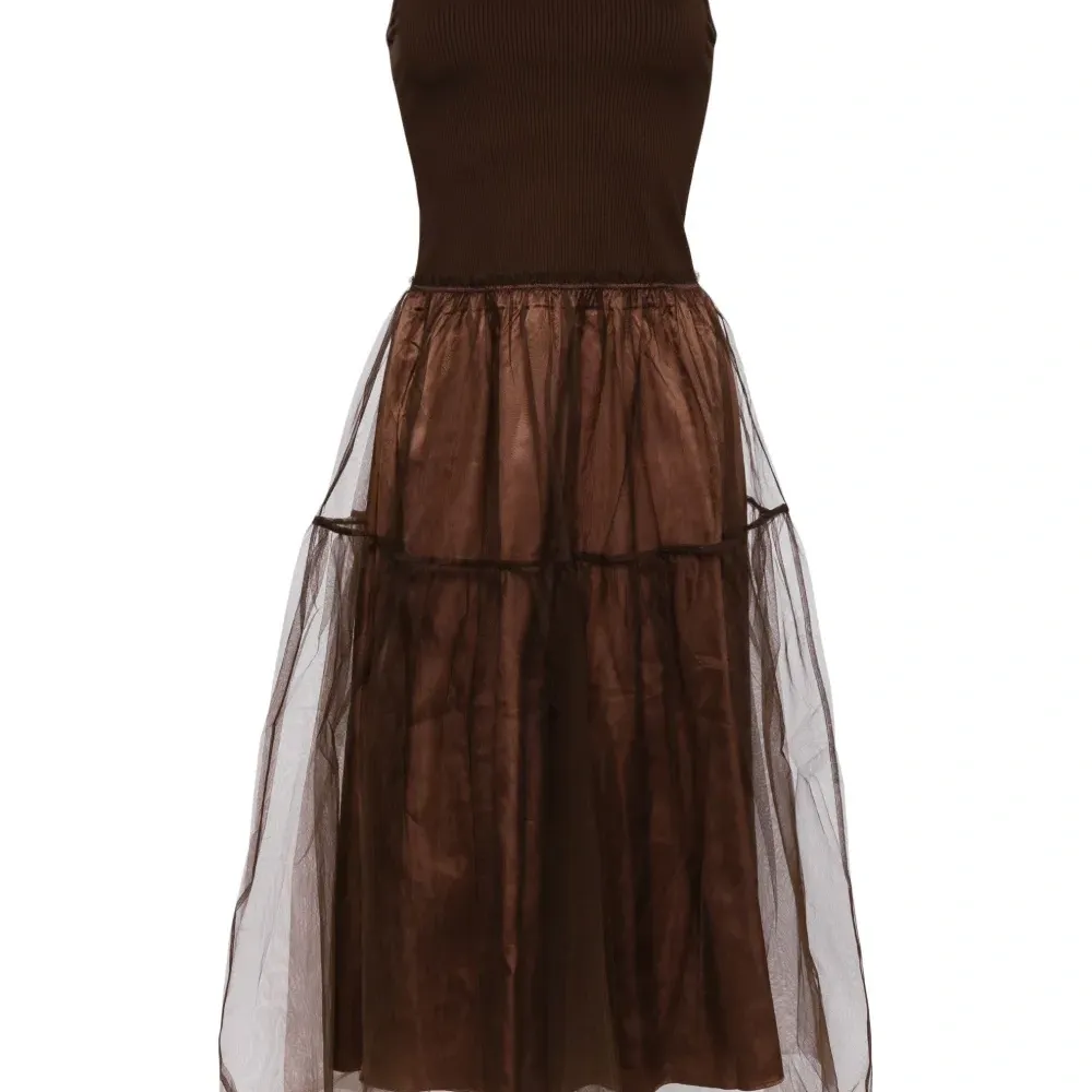 платье миди с тюлем